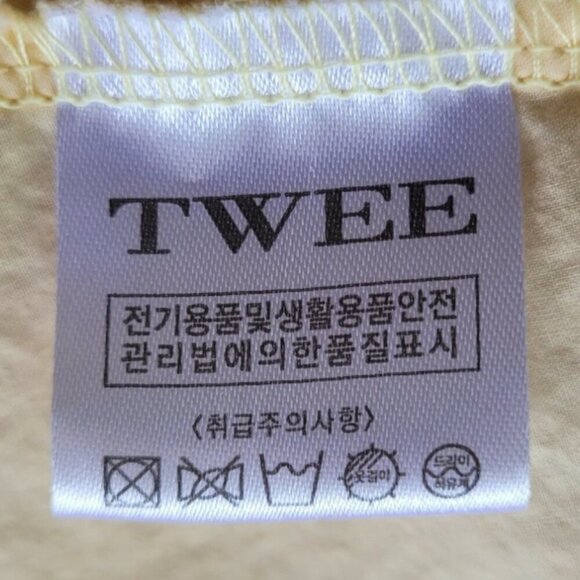 Butter Yellow Whimsical Poplin Top with Puff Sleeves & Drawstring by Twee - Picture 8 of 10